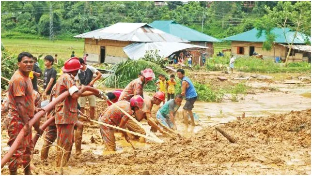 পাহাড়ধসে প্রাণহানি ঠেকাতে আগাম প্রস্তুতি ছিল না