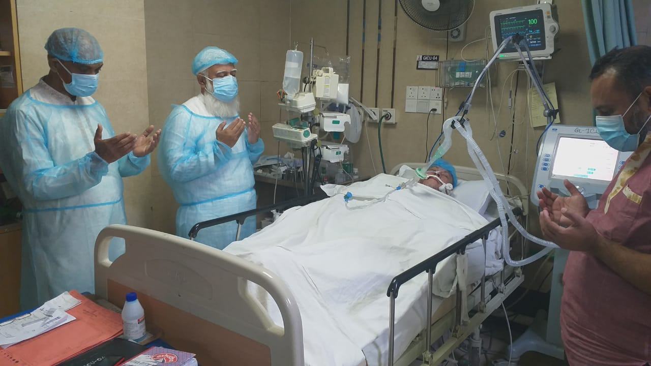 জনাব শাহ্‌ আব্দুল হান্নান এর জন্য বিশেষ দো’য়ার আহবান...