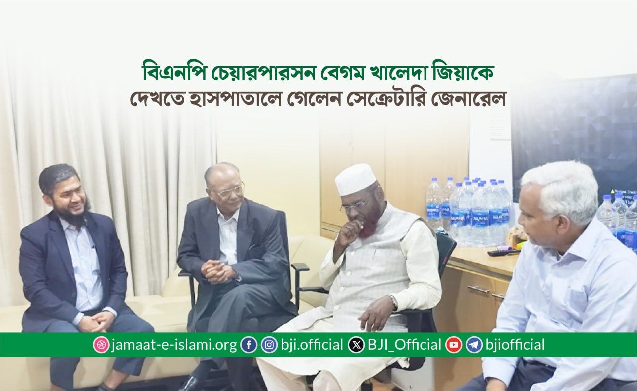 বিএনপি চেয়ারপারসন বেগম খালেদা জিয়াকে দেখতে হাসপাতালে গেলেন সেক্রেটারি জেনারেল