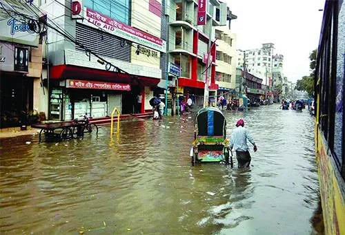 ‘নদীর শহরে’ অসীম ভোগান্তি