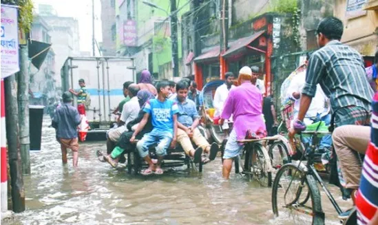 বৃষ্টি হলেই রাজধানীতে জলাবদ্ধতা