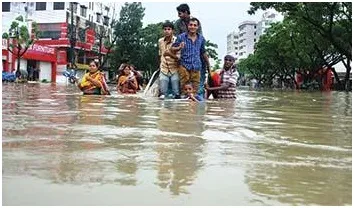 ফের পানিবন্দী বন্দর নগরী চট্টগ্রাম চরম বিপাকে নগরবাসী