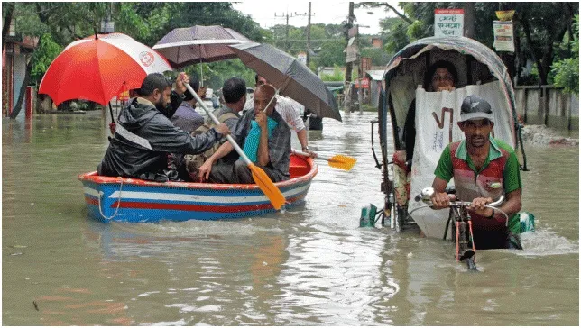 চট্টগ্রামে ভাটায় কোমর, জোয়ারে গলাপানি