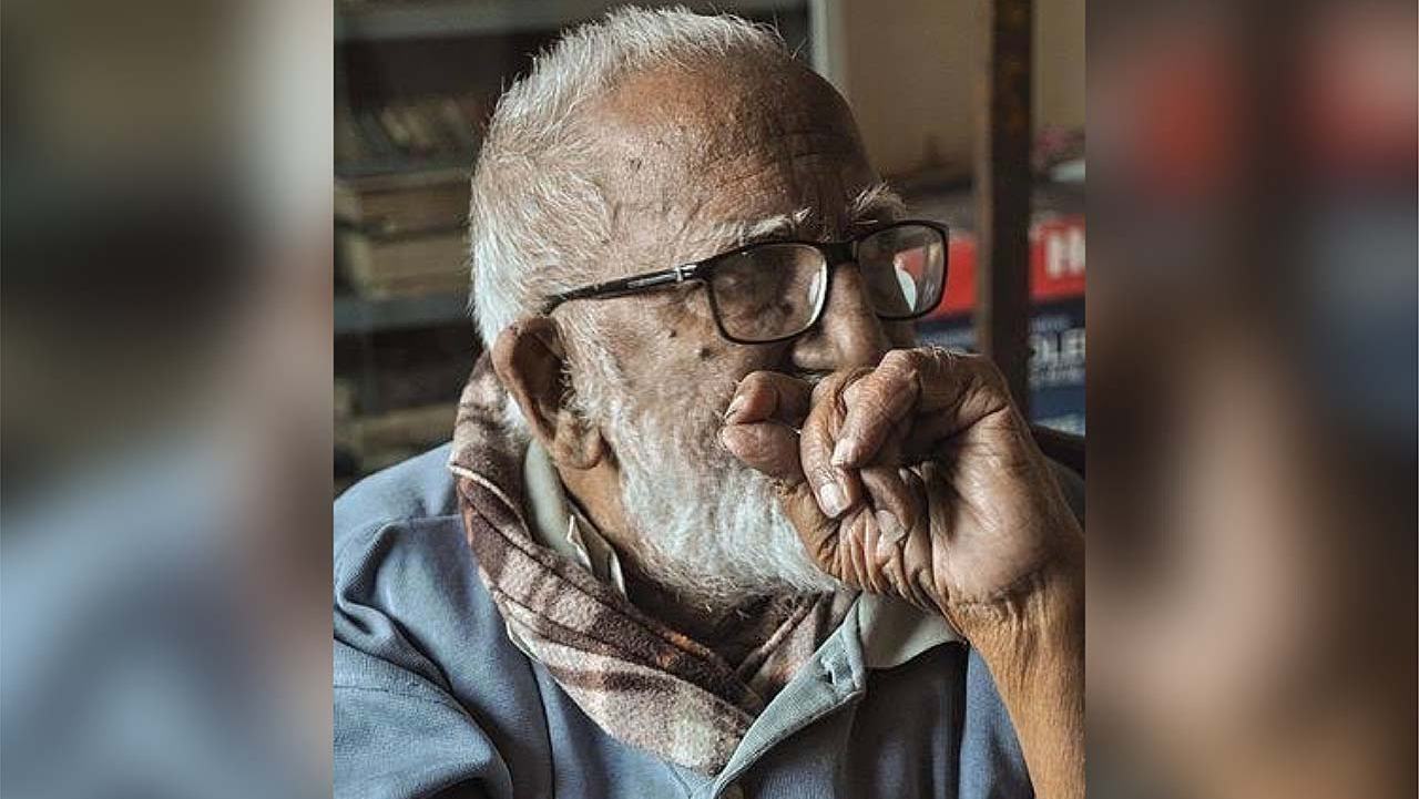 চলে গেলেন প্রফেসর এবনে গোলাম সামাদ...