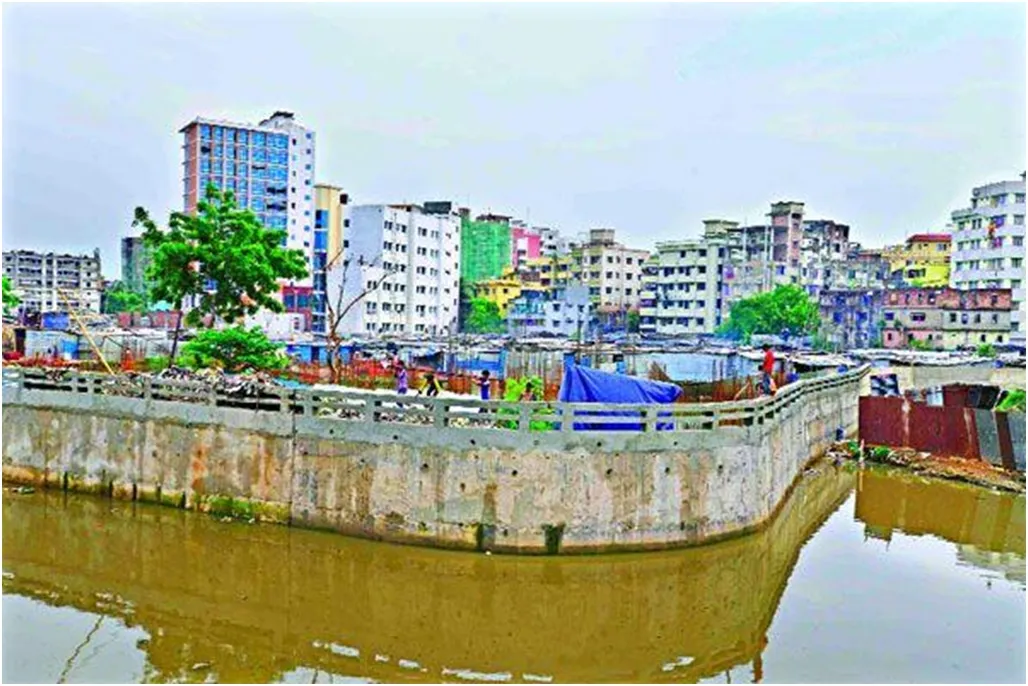 তিন যুগেই গায়েব ঢাকার জলাশয়