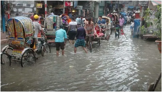 সমন্বয়হীনতা অদূরদর্শিতা ও অপ-উন্নয়নে অচল রাজধানী