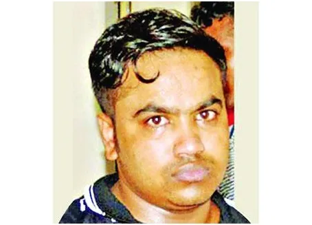 কোথায় হাত পড়েনি তুফানের?