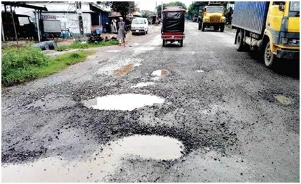 ঝিনাইদহ সওজ বিভাগে লুটপাটের মহোৎসব