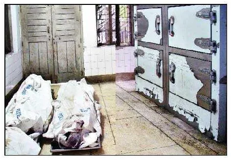 পাঁচ ফ্রিজের ৪টিই বিকল