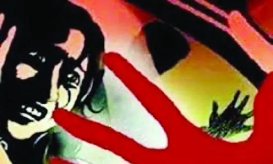 ভয়াবহ হয়ে উঠছে নারী নির্যাতনের চিত্র