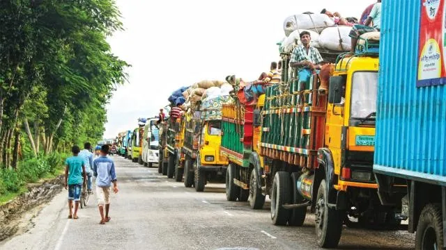 ঈদের মূল যাত্রা শুরুর আগেই যানজটে নাকাল
