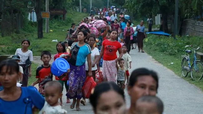 শরণার্থী রোহিঙ্গাদের ভরণ-পোষণের দায়িত্ব নিতে চায় তুরস্ক