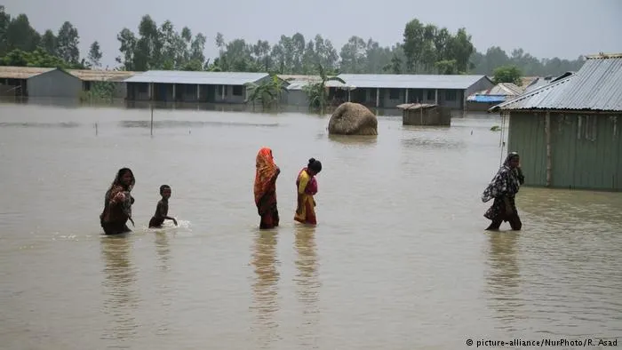 ‘সন্তানদের মুখের দিকে তাকাতে পারি না, খাবার নাই, ঈদ হবে কীভাবে?’