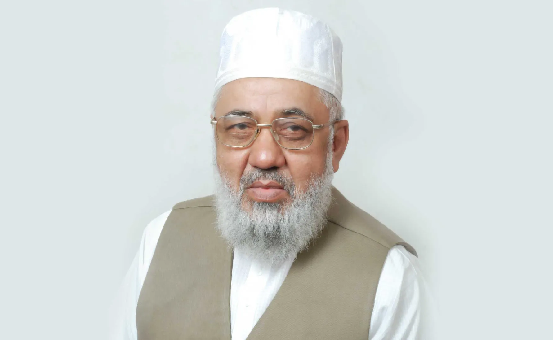 জনাব শাহজাহান চৌধুরীর সুস্থতার জন্য মহান প্রভুর দরবারে দো'য়ার আহবান...