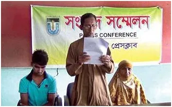 সাতক্ষীরায় সাদা পোশাকে কলেজ ছাত্র জব্বারকে তুলে নেয় পুলিশ