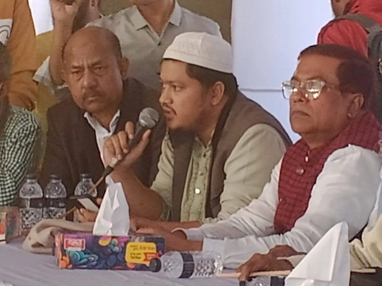 সামাজিক সংগঠন "আমার নারায়ণগঞ্জ" এর উদ্যোগে আয়োজিত গোল টেবিল আলোচনায় "আমরা কেমন নারায়ণগঞ্জ চাই?" শীর্ষক আলোচনা সভায় অংশগ্রহন