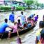 গর্তে পড়ে হাবুডুবু খাচ্ছে পথচারীরা