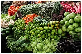 টানা বৃষ্টিতে চড়া কাঁচাবাজার