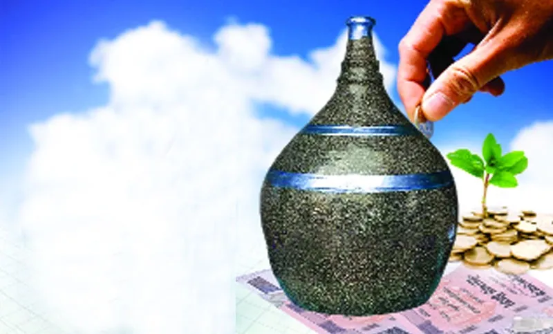 খরচের চাপে হারায় সঞ্চয়ের শক্তি