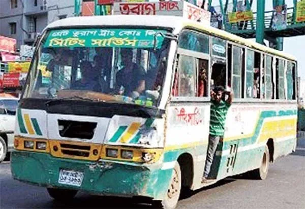 রাজধানীতে সিটিং সার্ভিসের নৈরাজ্য