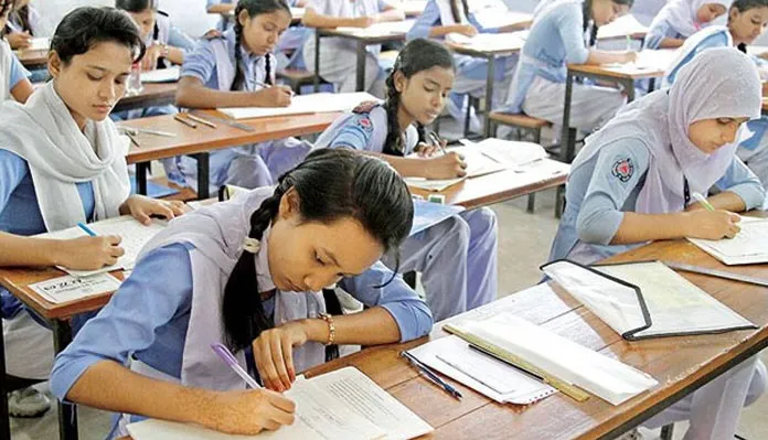 ভুল প্রশ্নে প্রাথমিকের সমাপনী, দায়ী কে?