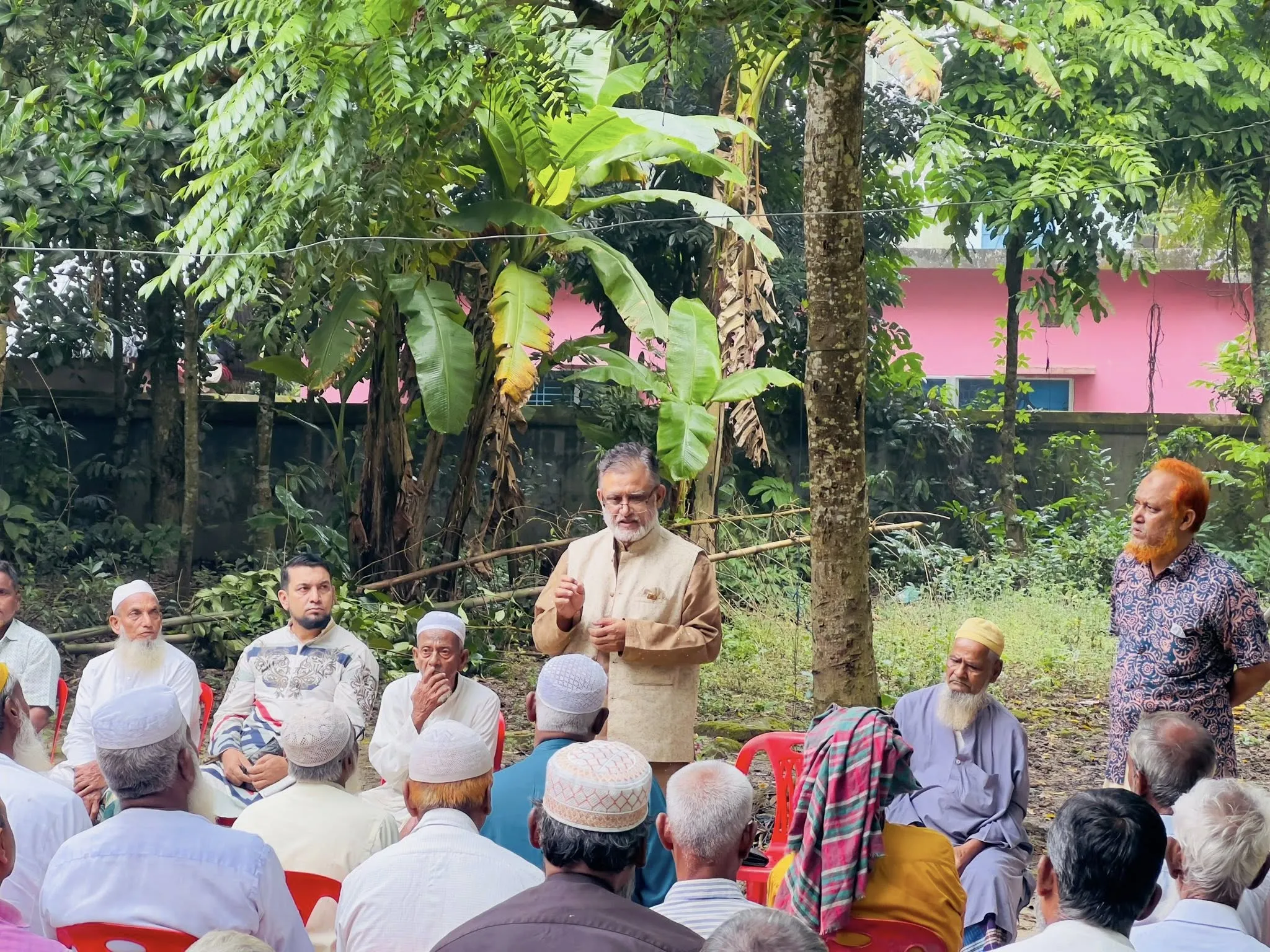 ফেনী-১ আসনের প্রার্থী এড. এস এম কামাল উদ্দিনের (জামায়াতে ইসলামী) নিজ এলাকার প্রবীণ মুরুব্বী ও গণ্যমান্য ব্যক্তিবর্গের সঙ্গে সৌহার্দ্যপূর্ণ মতবিনিময়