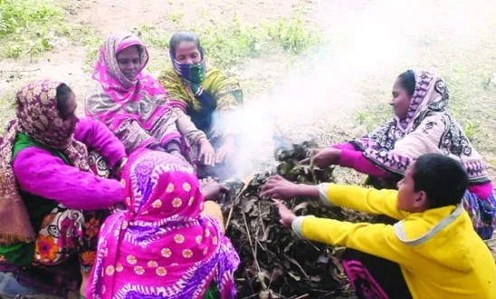 তীব্র শীতে ছিন্নমূল মানুষের দুর্ভোগ