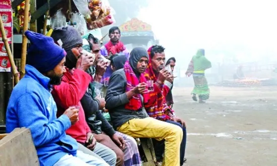 শীতে কাবু সারা দেশ : রাজশাহী ও চুয়াডাঙ্গায় প্রচণ্ড ঠাণ্ডা