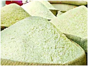 ৪০ টাকায় মোটা চালও নেই