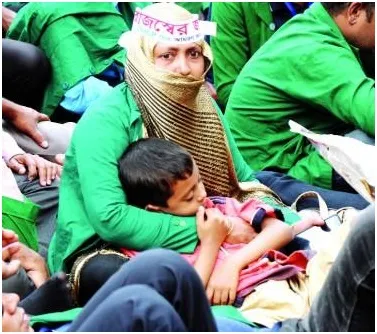 হেলথ কেয়ার প্রোভাইডারদের অনশনে অসুস্থ ৩৫