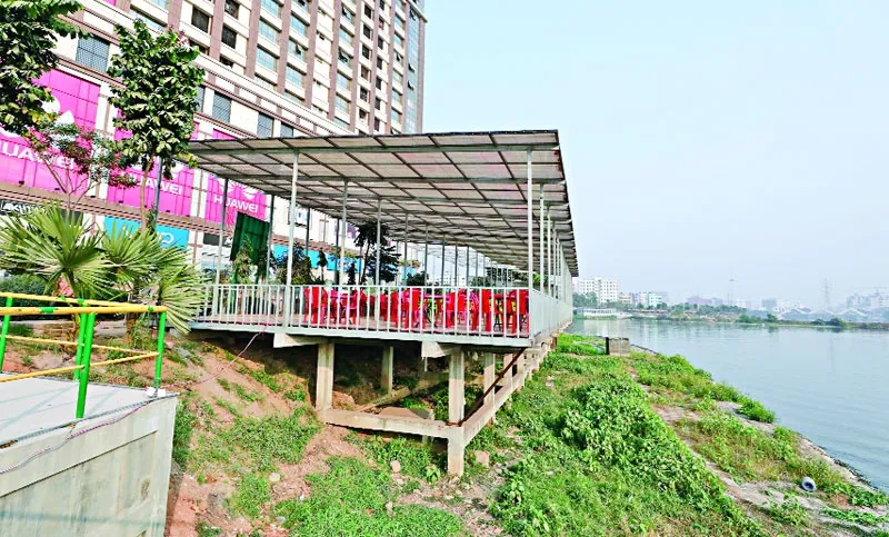 হাতিরঝিলের নকশা সৌন্দর্য তছনছ
