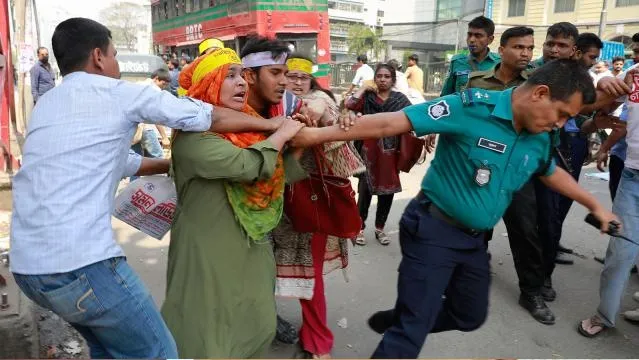 চাকরিতে প্রবেশের বয়স ৩৫-এর দাবি, নতুন কর্মসূচির ঘোষণা