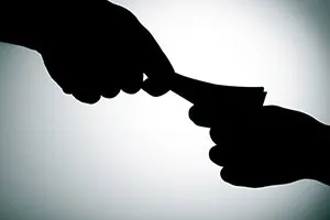 টার্মিনালে টিকিট গ্যাং