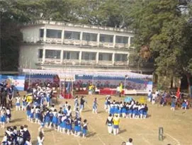 বাড়ছে ডলারের দাম ও সুদহার