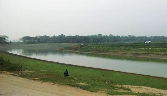 ভারতের পাহাড়ি বালু আগ্রাসনের প্রভাব সুনামগঞ্জের অধিকাংশ নদীতে