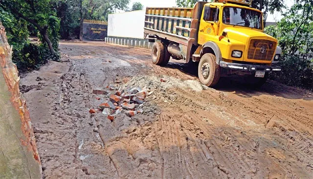 ঈদযাত্রায় ভোগান্তির শঙ্কা