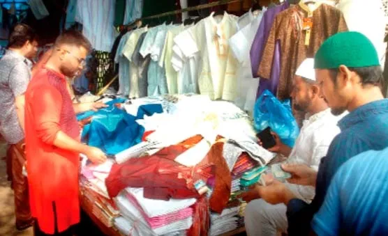 বিদেশি পোশাকের দাপটে দেশীয় পোশাক কোনঠাসা