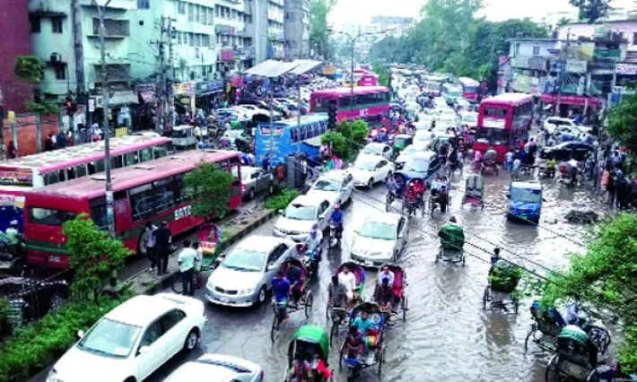 সকালের বৃষ্টিতে সারা দিন দুর্ভোগ