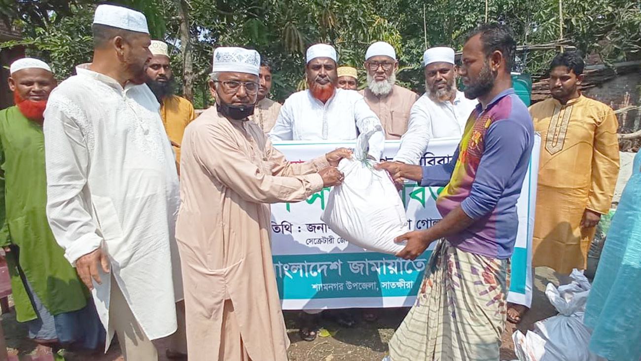 দুর্যোগ মোকাবিলায় উপকূলীয় এলাকায় সরকারের পক্ষ থেকে যে ব্যবস্থা গ্রহণ করা হয়েছে তা যথেষ্ট নয়