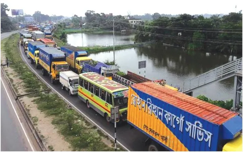 গোমতি থেকে কাঁচপুর পর্যন্ত অচলাবস্থা