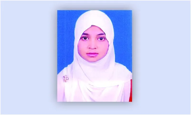 কাভার্ড ভ্যান পিষে মারল আরেক মীমকে