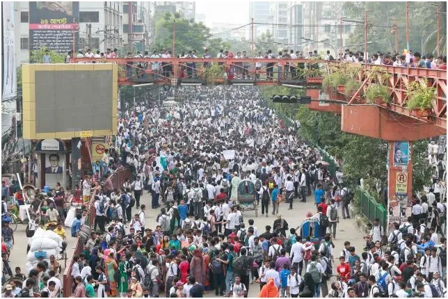 আশ্বাস নয় দাবির বাস্তবায়ন চায় শিক্ষার্থীরা