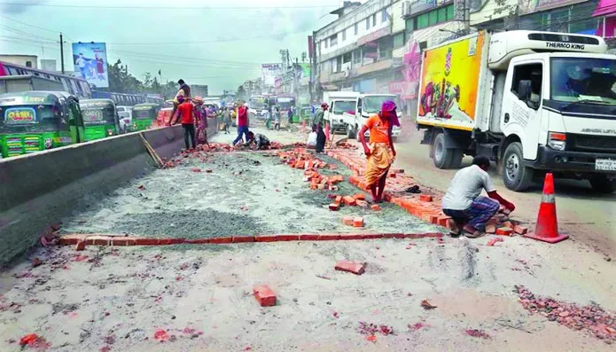 দুর্ভোগই সঙ্গী!