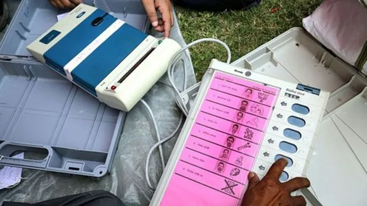 দেড় লাখ ইভিএম কিনছে ইসি