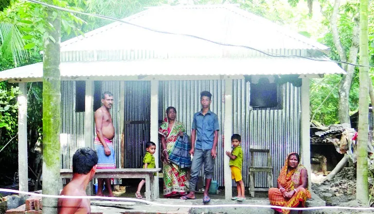 অনিয়মের অভিযোগ আশ্রয়ণ প্রকল্পে