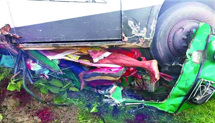 সড়ক নিরাপত্তায় নেওয়া সিদ্ধান্ত কার্যকর হয় না