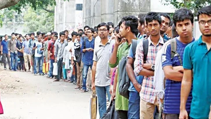 শিক্ষিত যুবশক্তির কর্মসংস্থানের দায়িত্ব রাষ্ট্রের