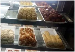 মিষ্টির বাজারে অরাজকতা