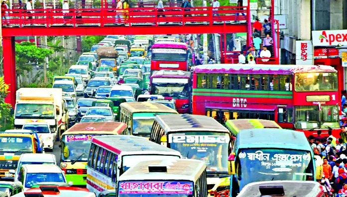 মডেল ব্যবস্থার শুরুতেই ভোগান্তি