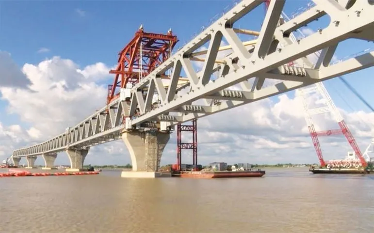 পদ্মা সেতুতে আরো ৪ বছর?